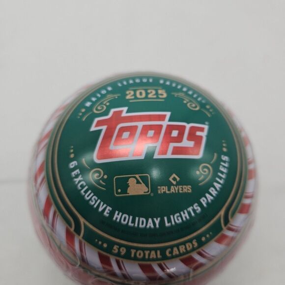 2025 Topps Holiday Baseball Collector’s Tin (59 Cards) | MLB Factory Sealed - Picture 4 of 8